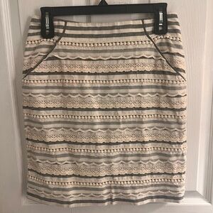 Tabitha Anthropologie Ivory Gray Striped Skirt Pockets‎ Lace Trim Size 0